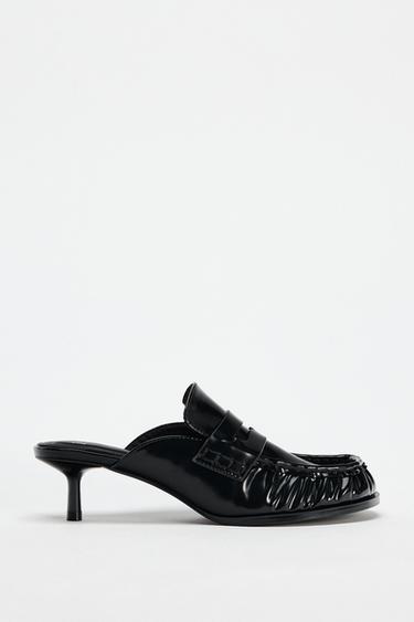 MOCASÍN DESTALONADO EFECTO ACHAROLADO - Negro de Zara