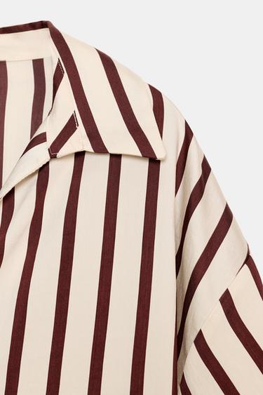 CHEMISE À RAYURES ET MANCHES BOUFFANTES - Écru / Grenat de Zara - Image 7