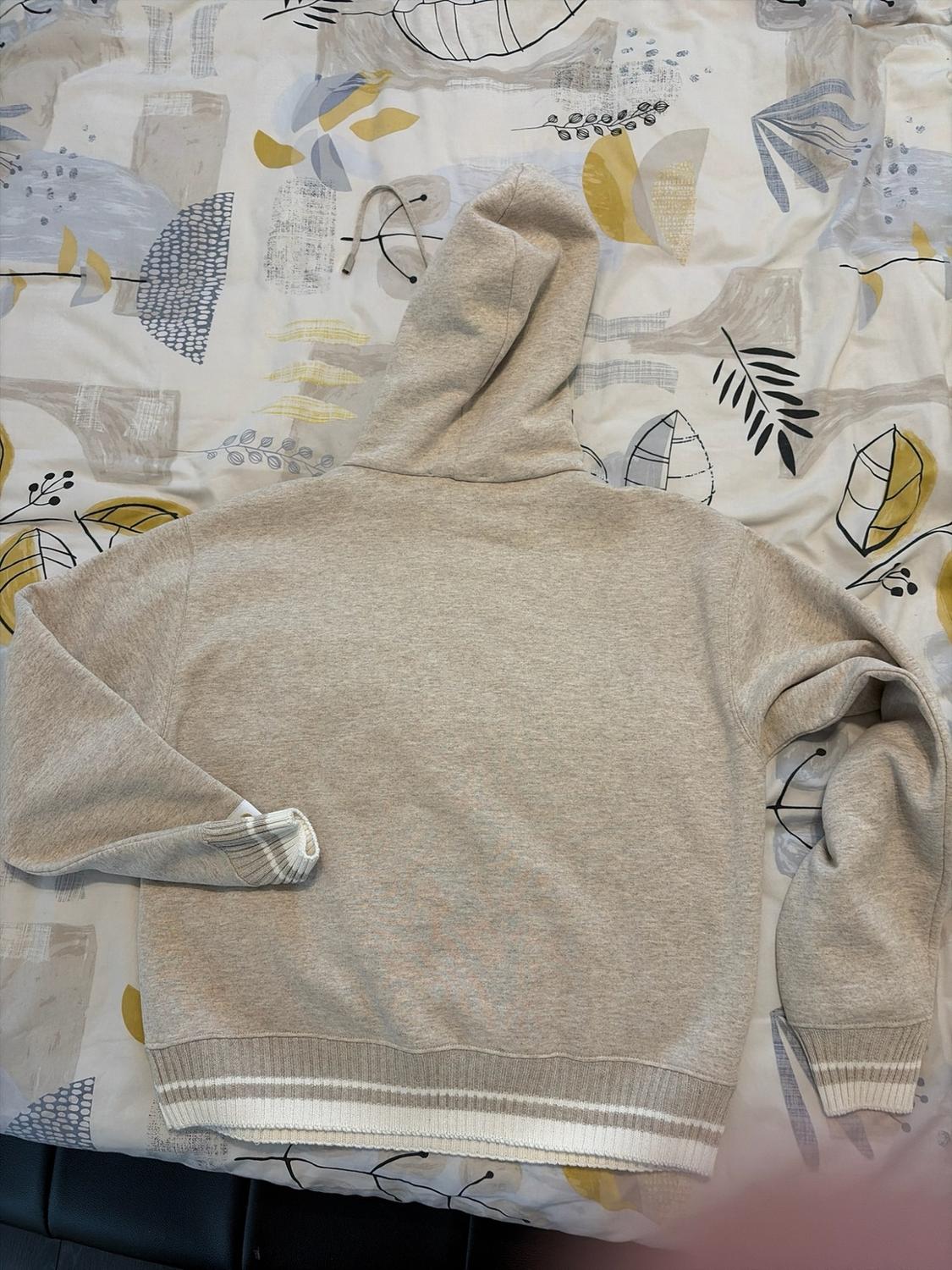 ST. MORITZ® HOODED SWEATSHIRT - Image 3