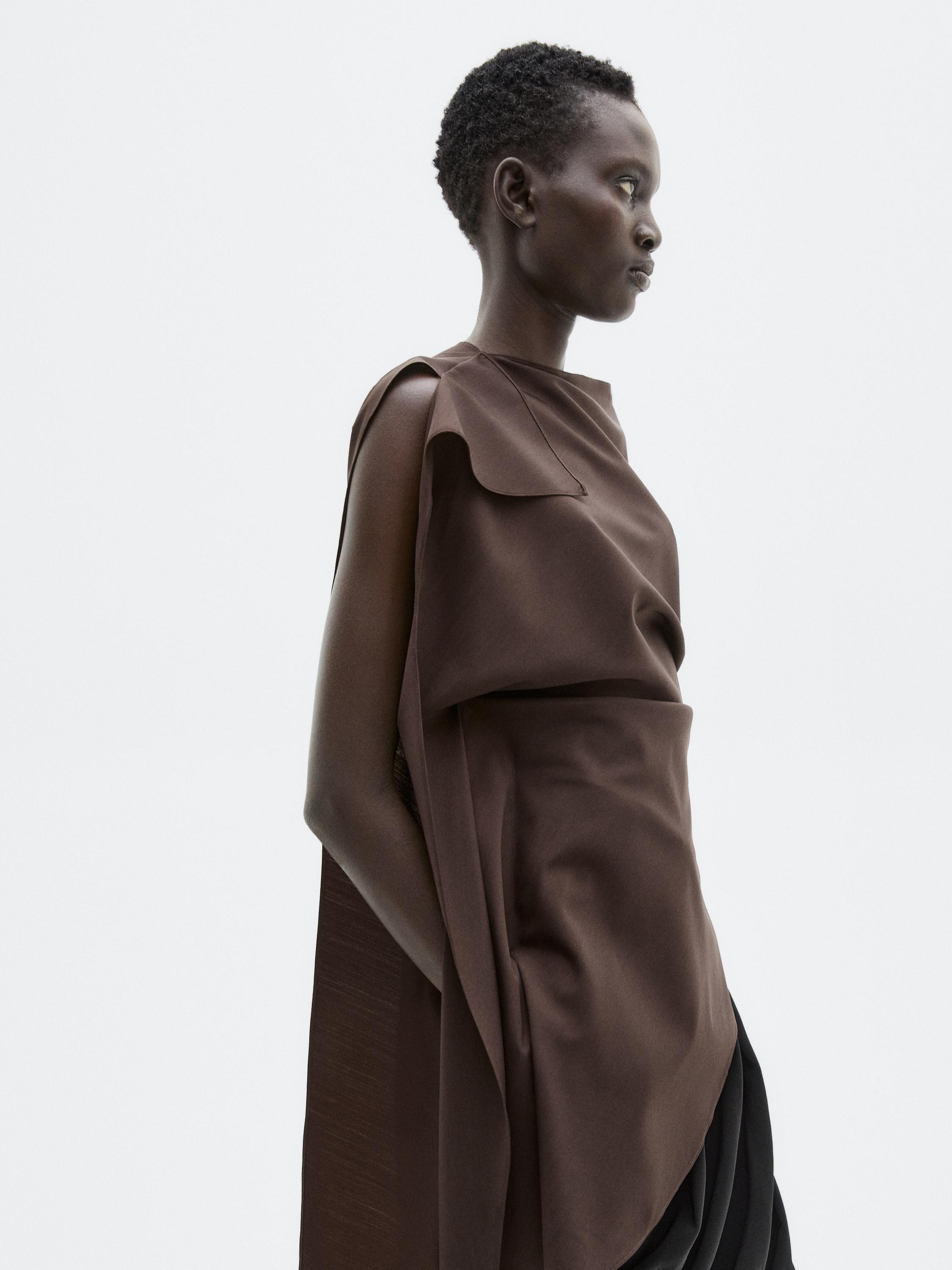 Top asymétrique détail col - Limited