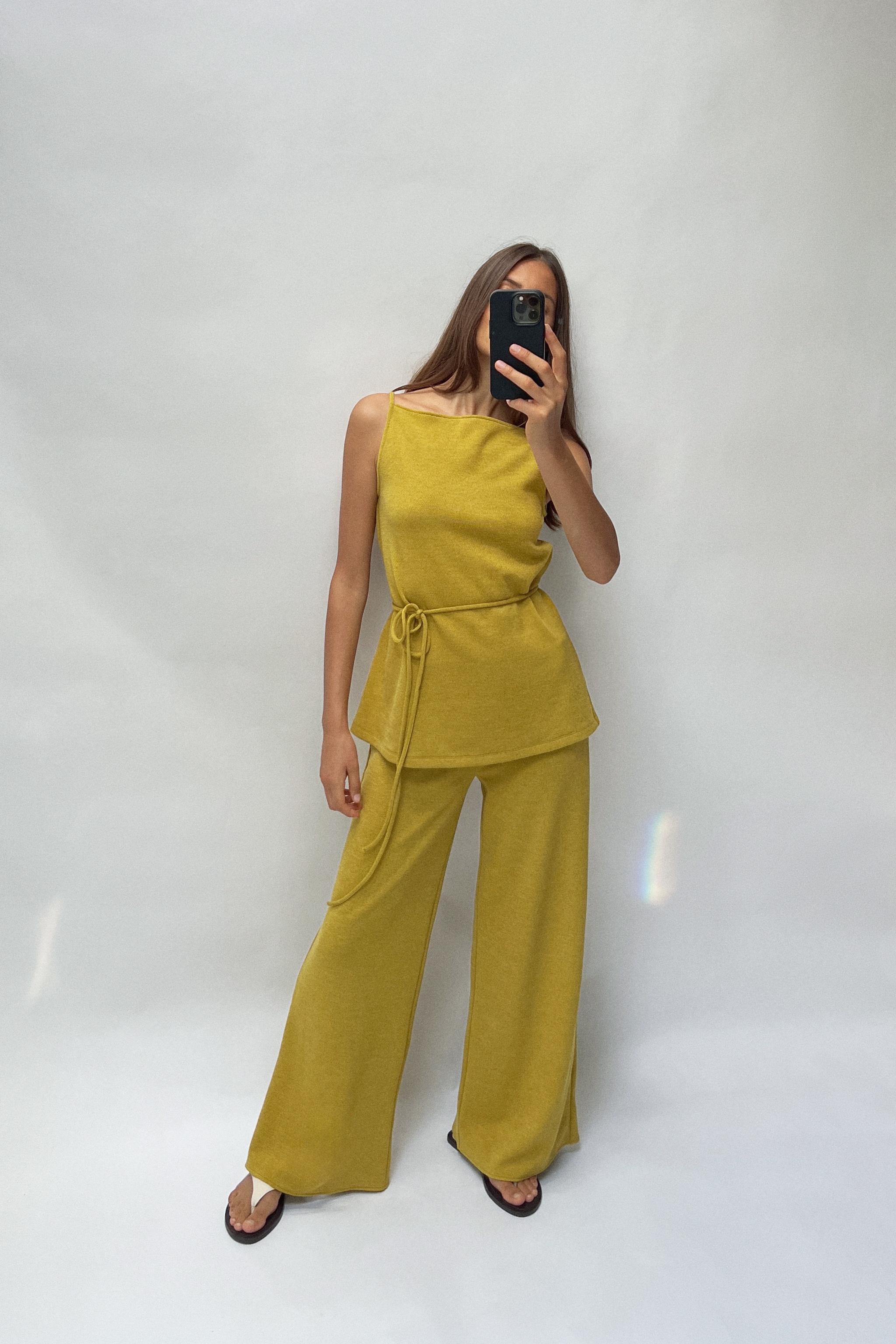 Mustard wide leg trousers hotsell