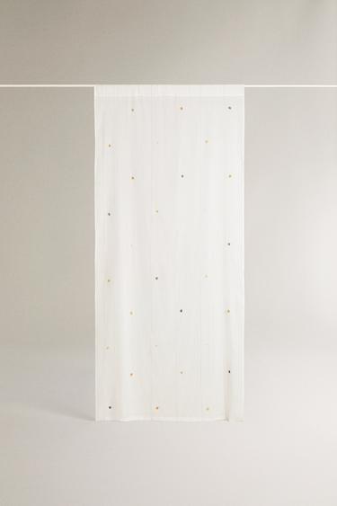 폼폼 커튼 낮은 불투명도 - Zara 크림