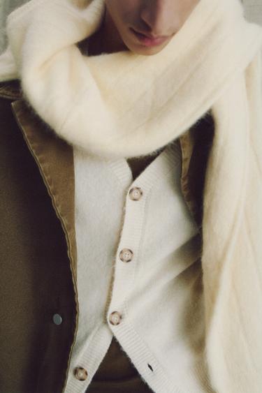 LOOK - Gris-Granate de Zara