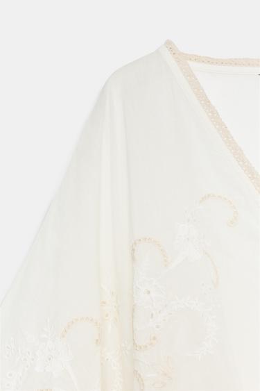 TOP CAPE BRODERIES - Écru de Zara - Image 5