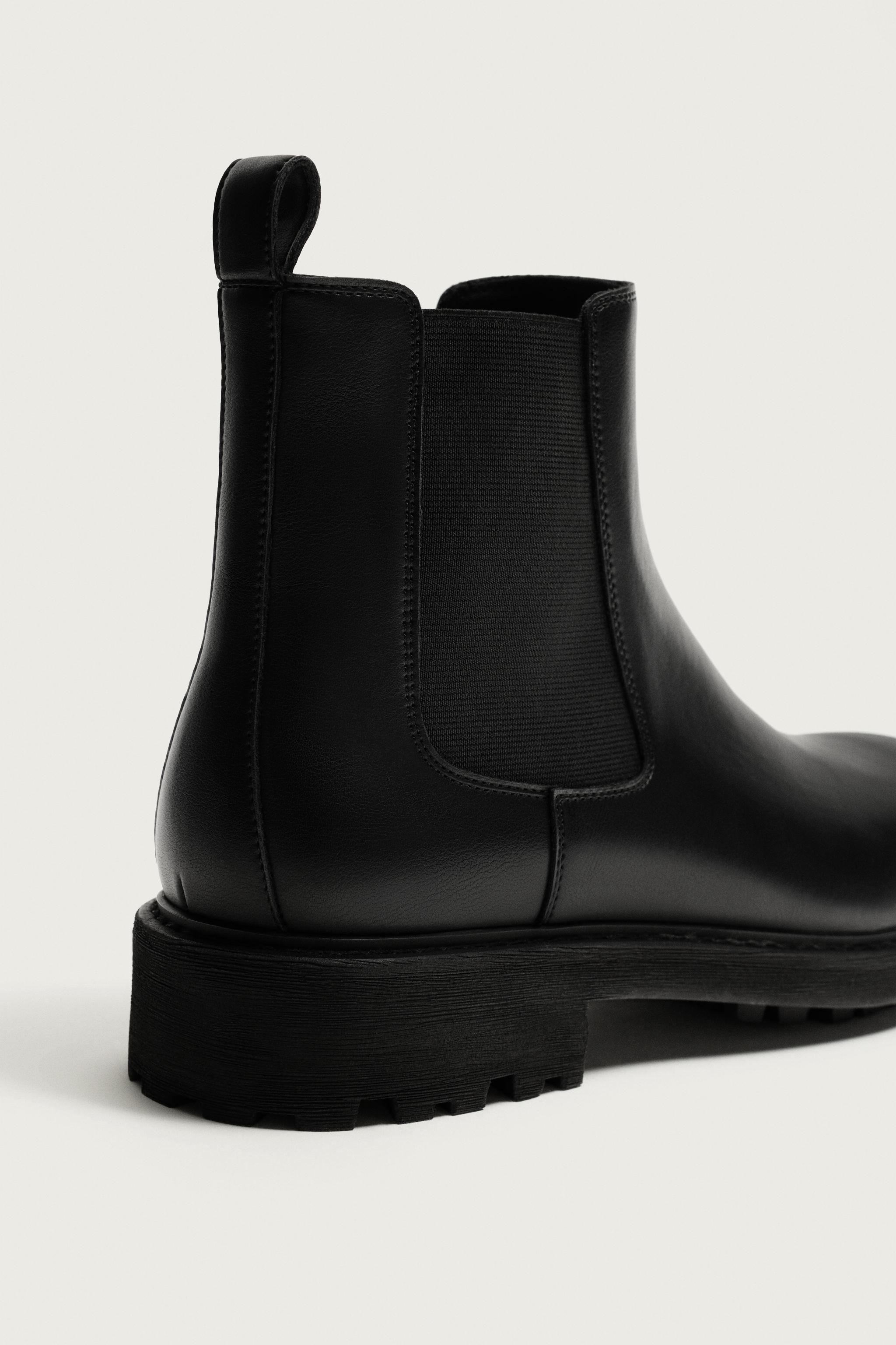 TRACK SOLE CHELSEA BOOTS