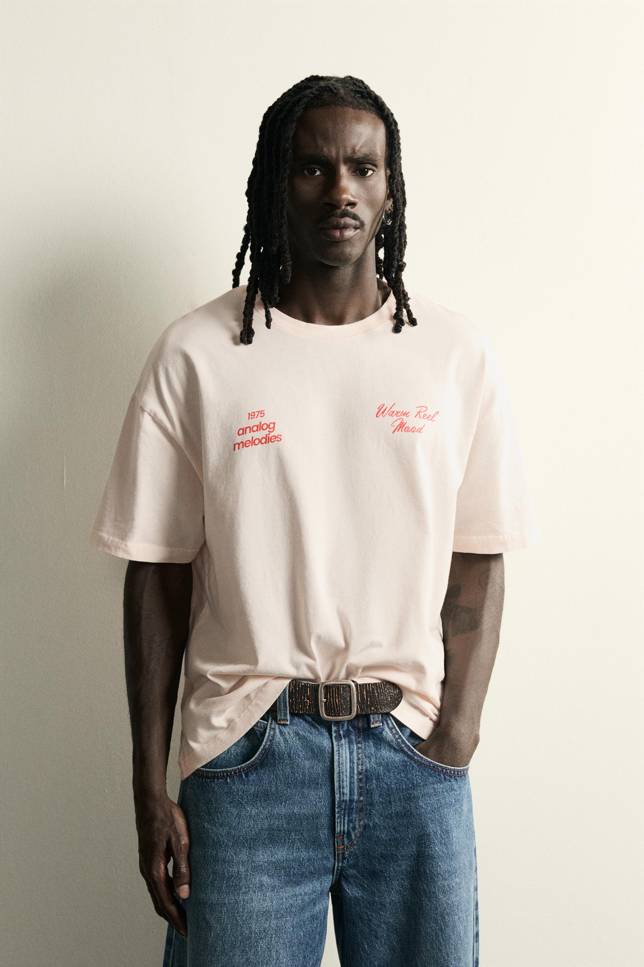 リラックスフィット ウォッシュドテキストTシャツ - ピンク | ZARA