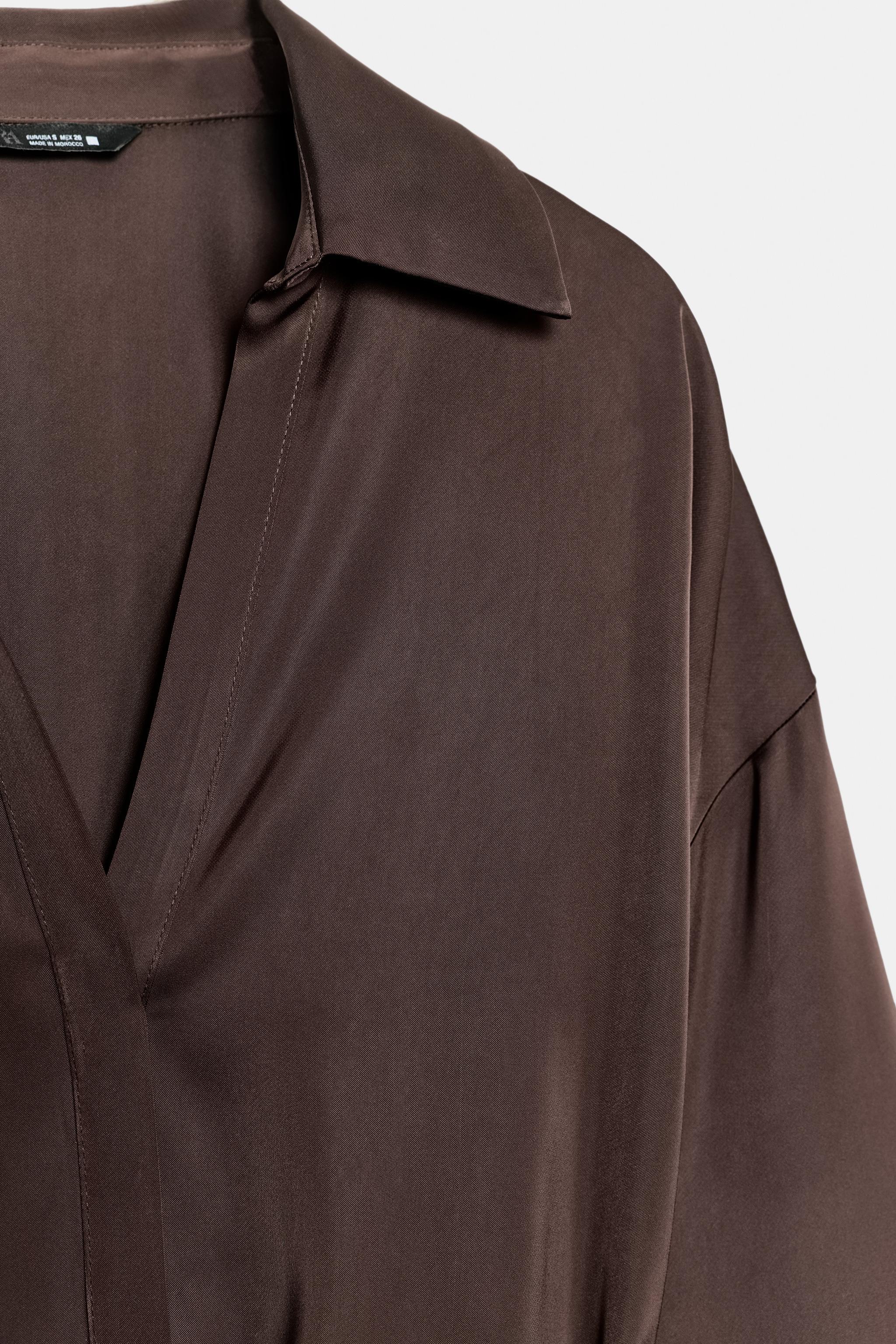 FINE BELT SATIN BLOUSE