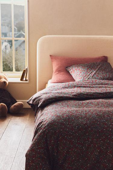 CHILDREN'S CHRISTMAS FLORAL DUVET COVER - Multicoloured by Zara