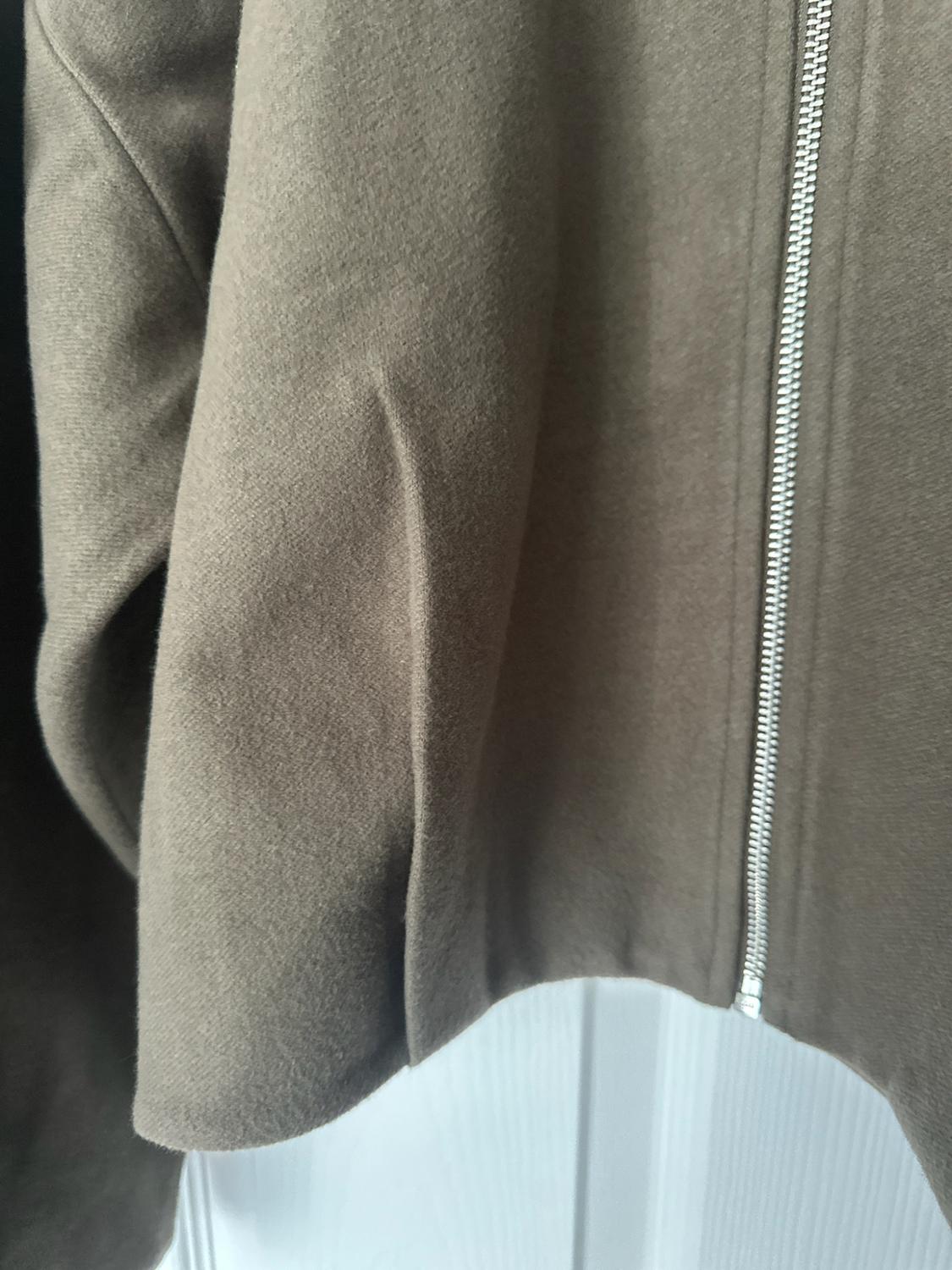 SOFT ZIP-UP BOMBER JACKET - Image 3