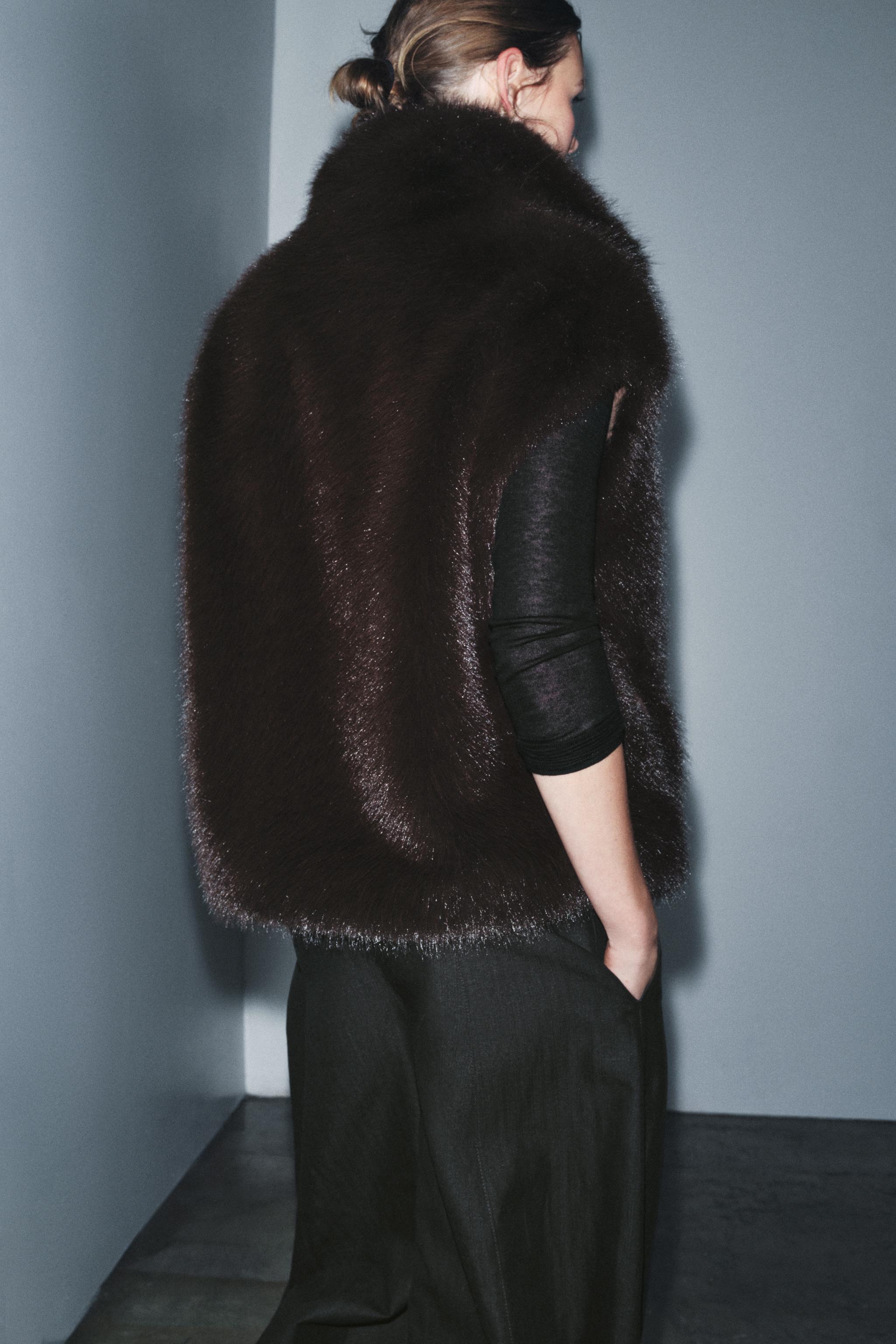 ZW COLLECTION FAUX FUR VEST
