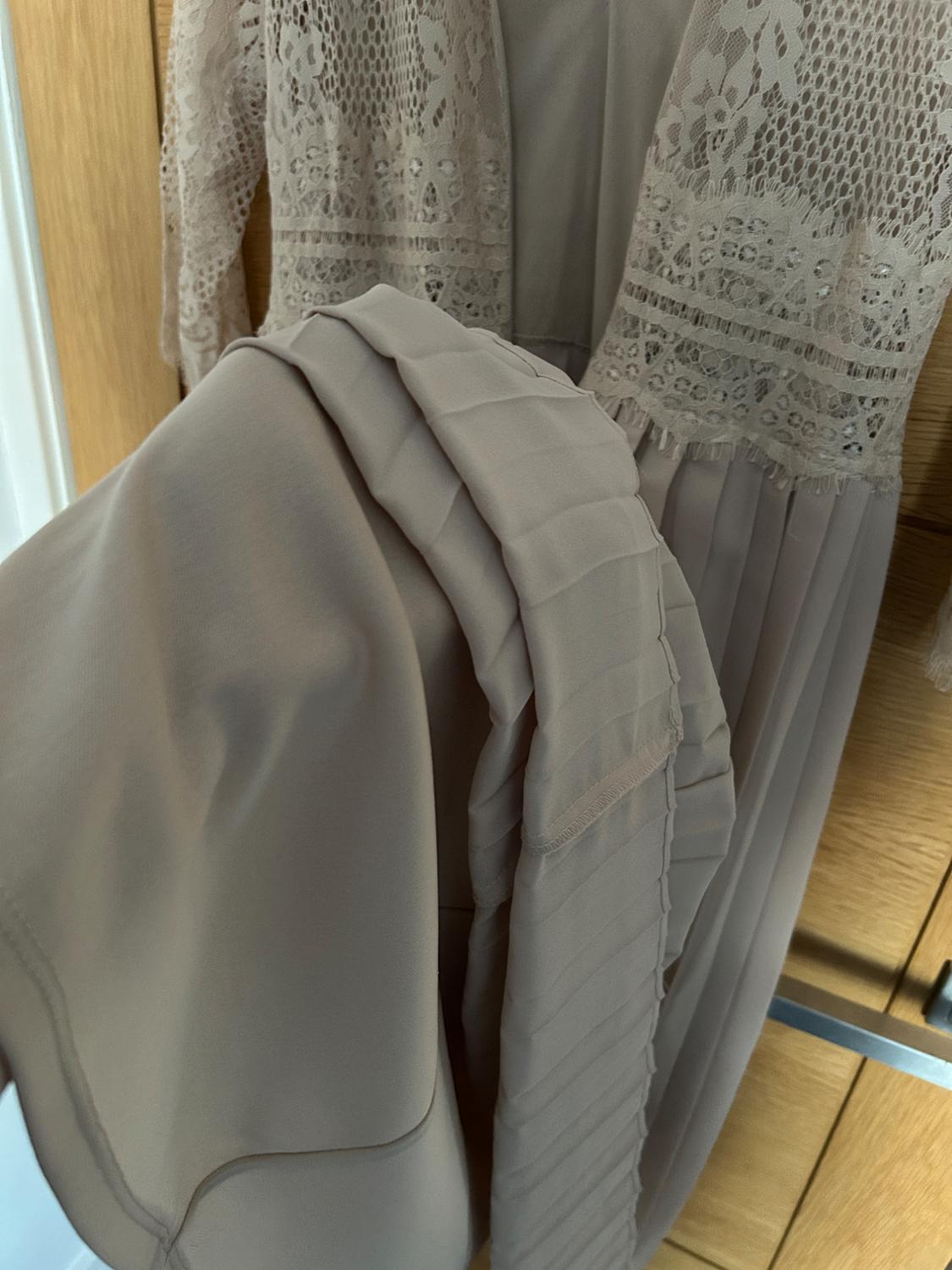 CONTRAST PLEATED DRESS - Image 7