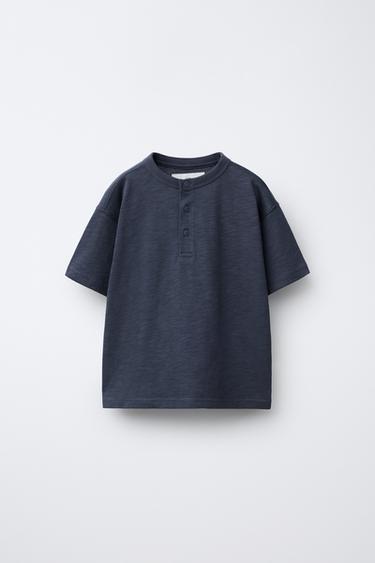 טי שירט חלקה עם צווארון מכופתר - אפור פחם של Zara