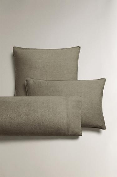 WASHED LINEN PILLOWCASE (140 GxM²) - Charcoal by Zara - Image 0