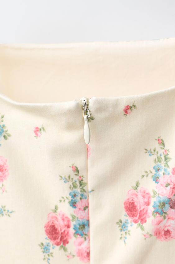ROBE IMPRIMÉ FLEURS - Écru de Zara - Image 3