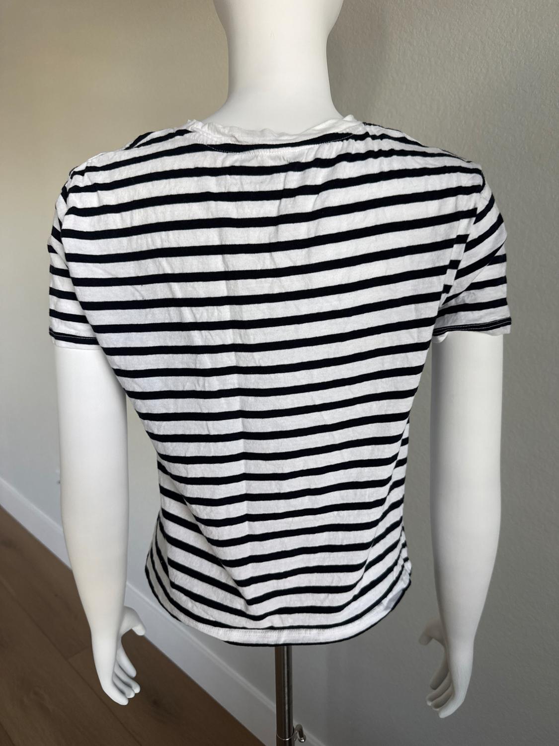 STRIPED BASIC TEE - Image 4