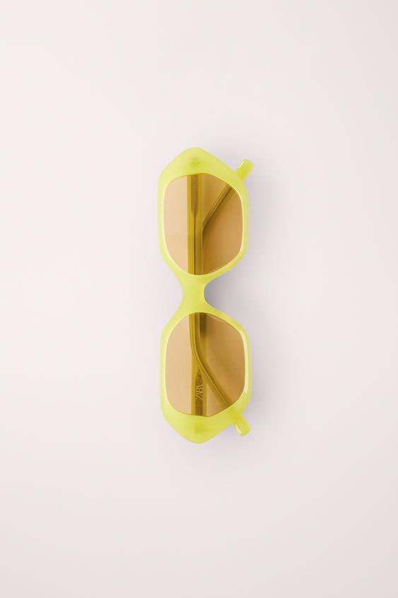 LUNETTES DE SOLEIL EN PLASTIQUE CREATED BY CARAMEL LONDON X ZARA - Vert clair de Zara - Image 3