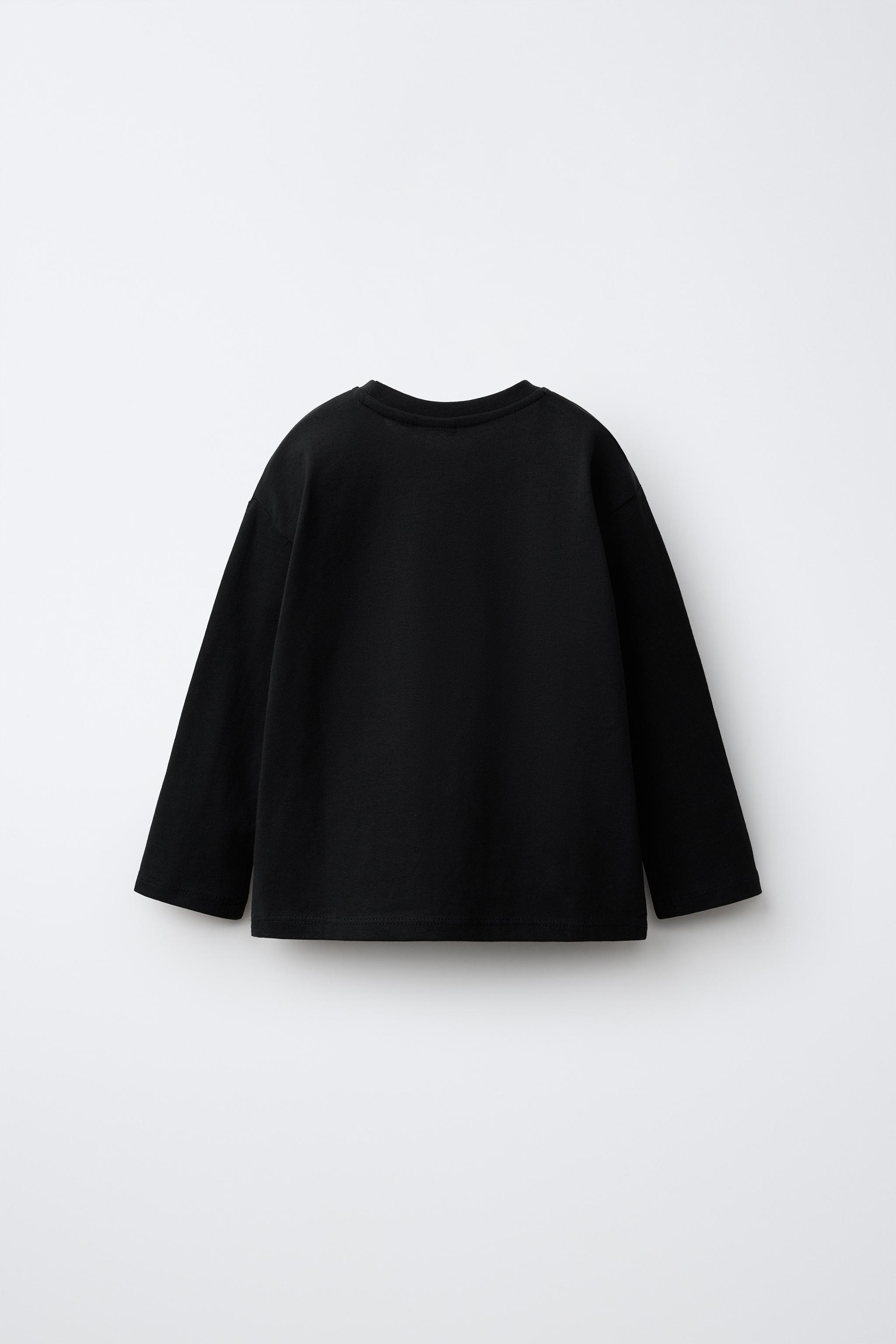 EMBROIDERED HEART T-SHIRT — Black