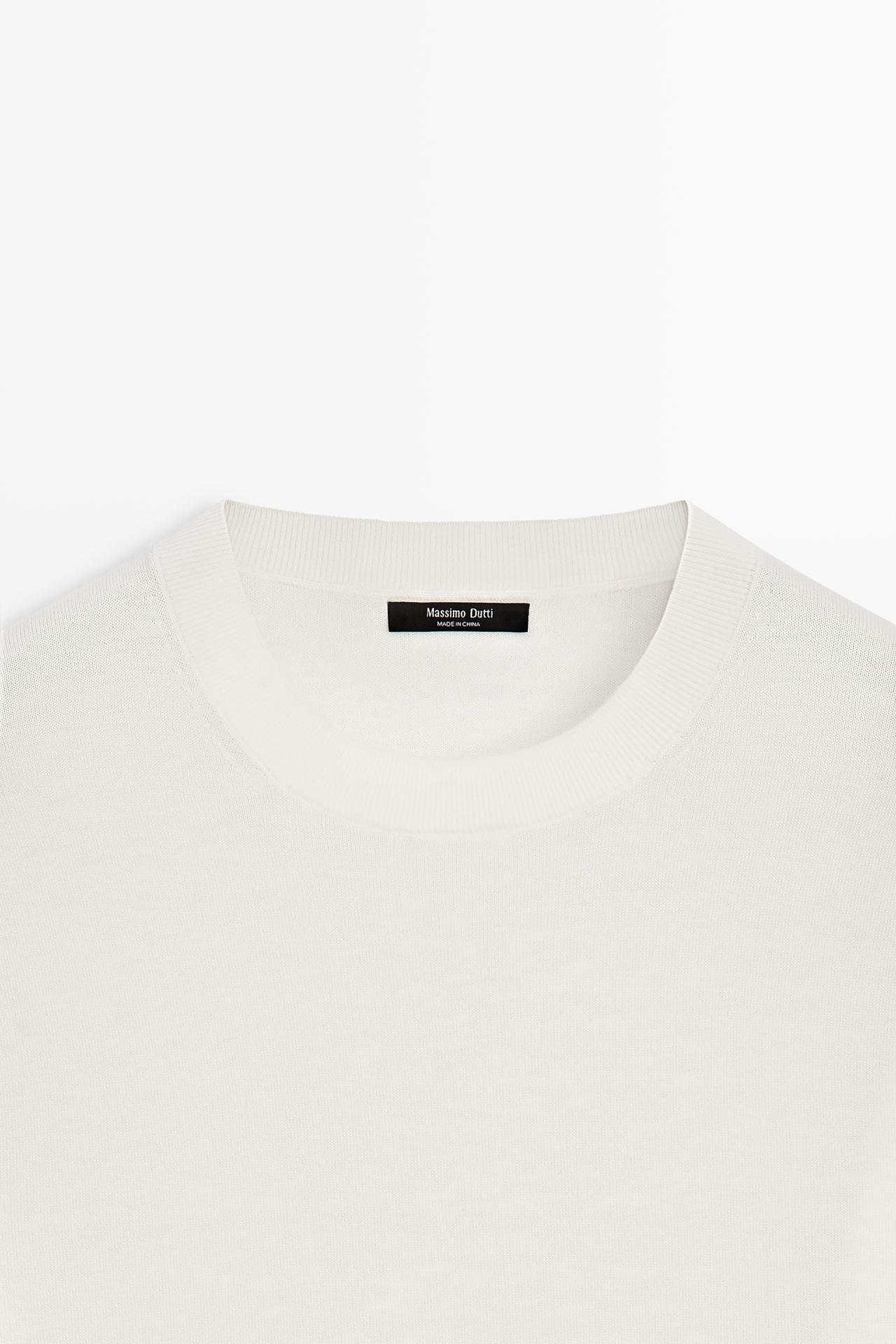 Fine knit round neck sweater — Ecru
