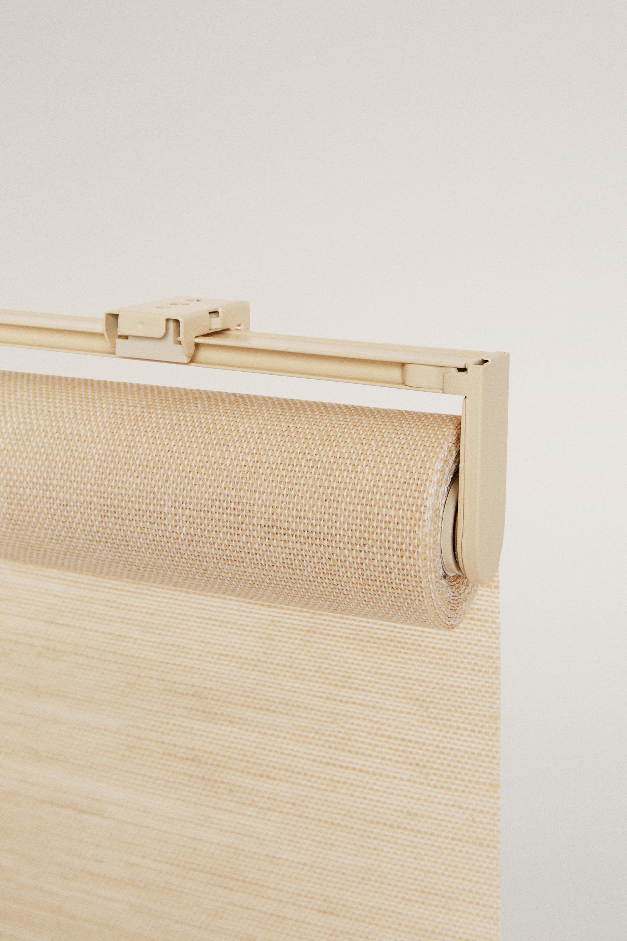 CURTAIN | ROLLER BLIND JUTE MEDIUM FILTRATION