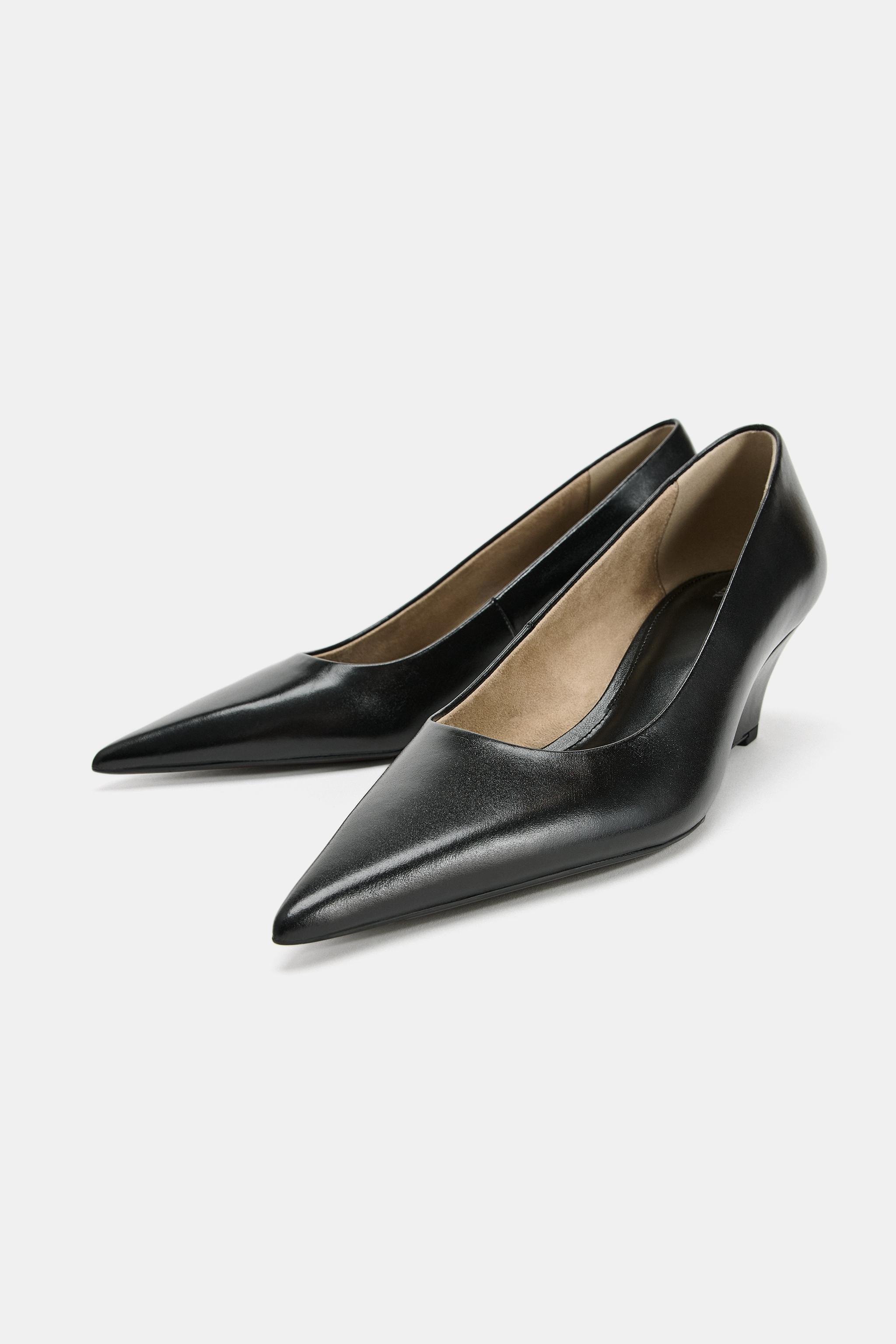 LEATHER WEDGE SHOES