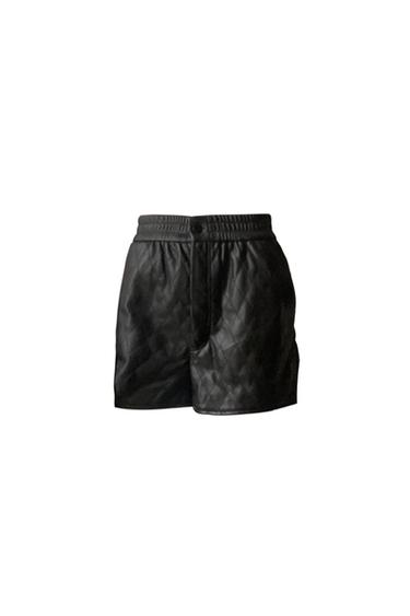 SHORT SIMILICUIR MATELASSÉ