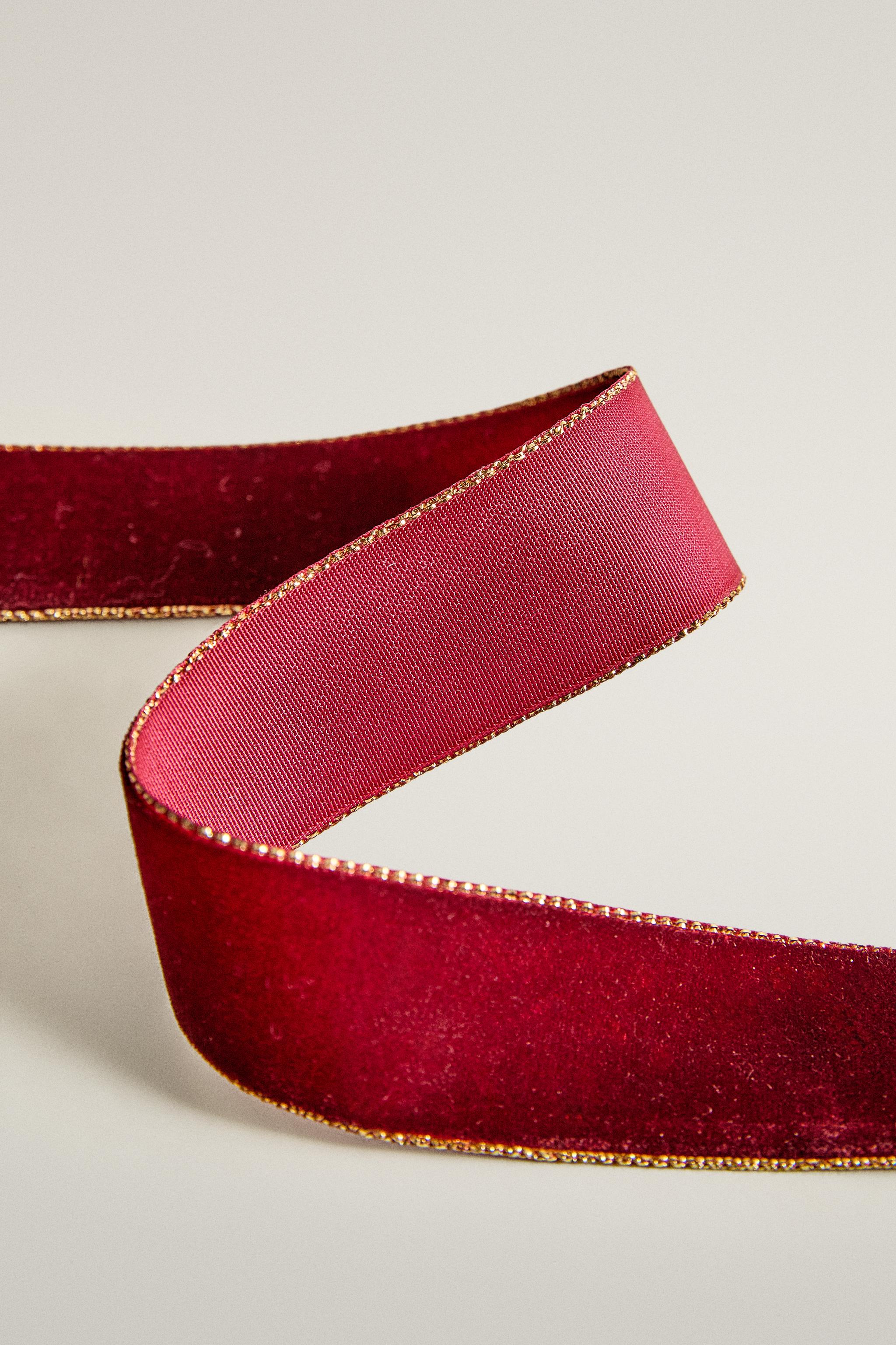 CHRISTMAS VELVET GIFT RIBBON WITH METALLIC TRIM