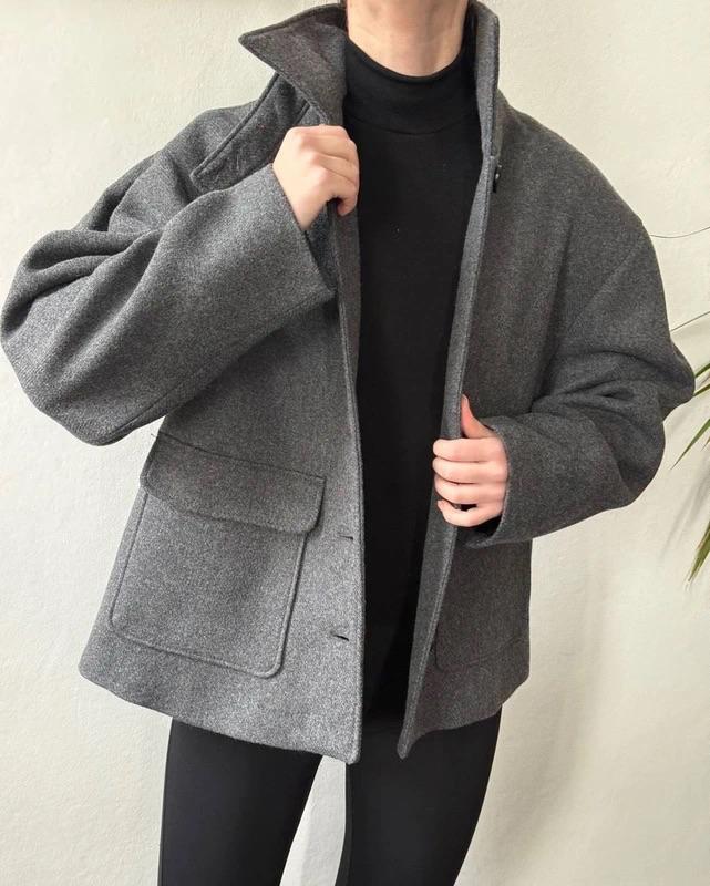 CROPPED WOOL COAT WITH HIGH NECK - Image 2