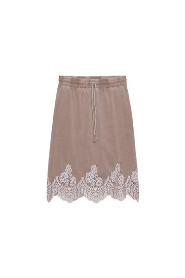 WASHED-EFFECT SKIRT WITH LACE