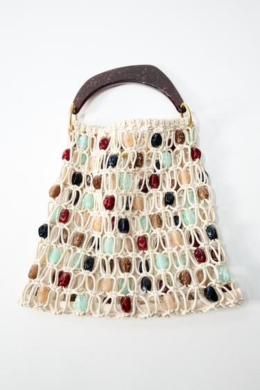 BOLSO SACA ABALORIOS - Beige claro de Zara