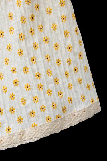 Zara LACE PRINT SHORTS - Light yellow