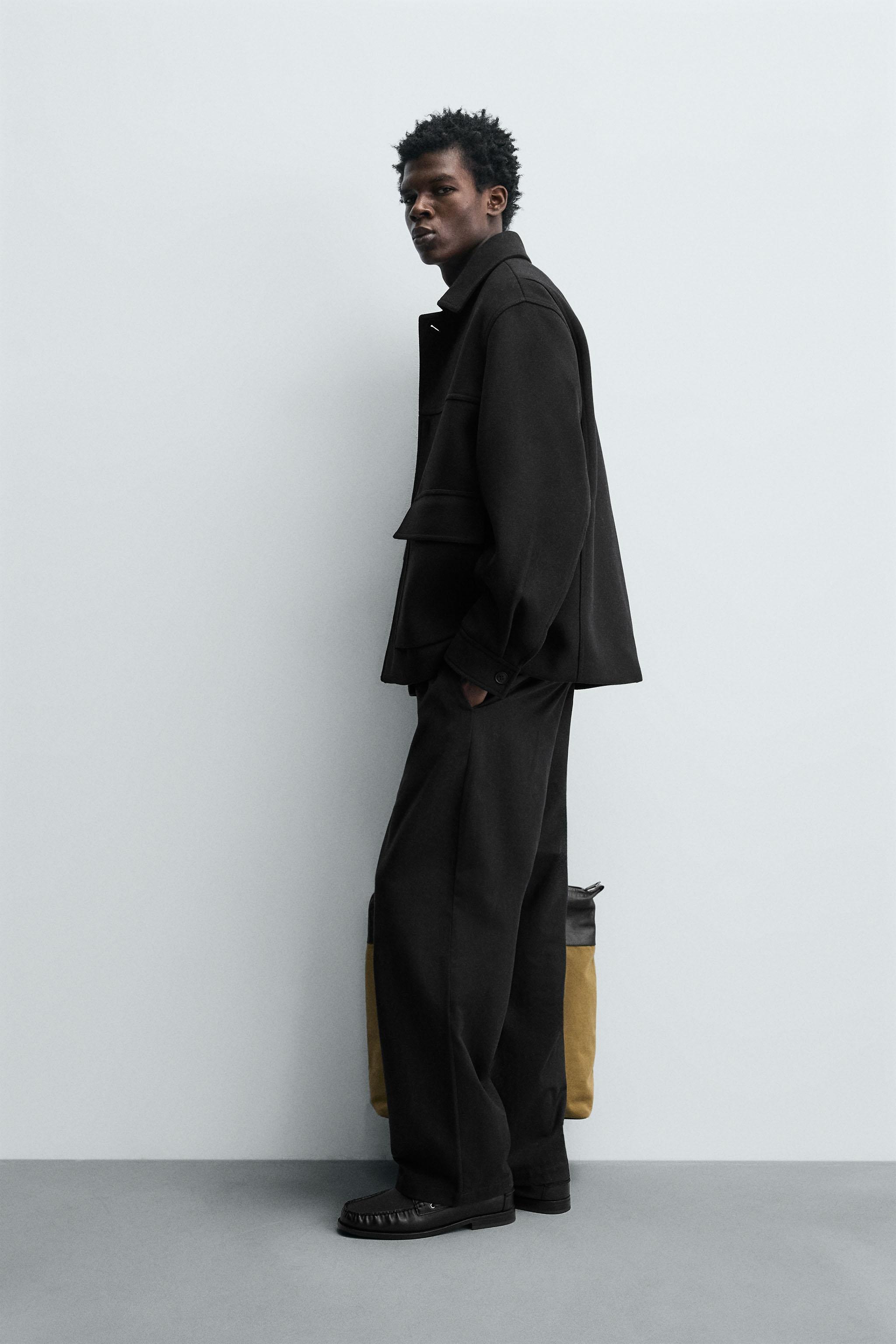 REGULAR FIT POCKET OVERCOAT