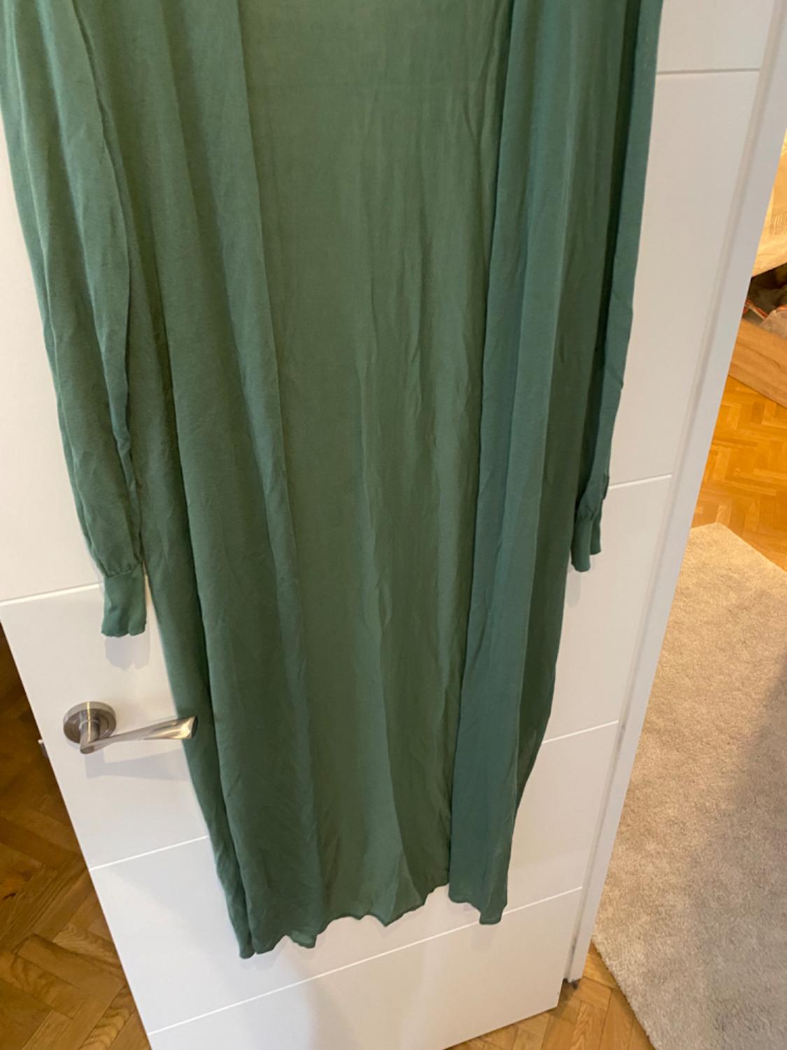 KNIT SHIRT DRESS - Image 9