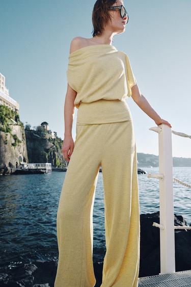 ASYMMETRIC TEXTURED TOP - Light yellow by Zara