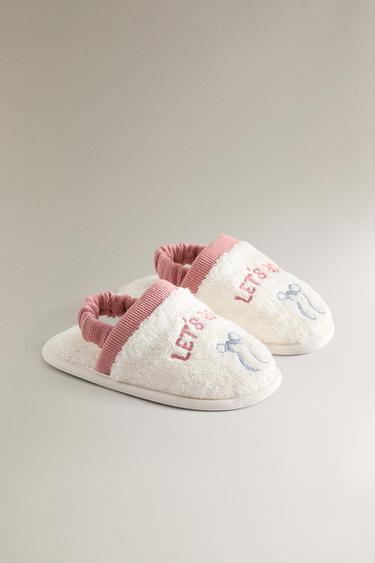 CHAUSSONS ENFANT SERVIETTE DE BAIN NŒUD - Blanc écru de Zara - Image 1