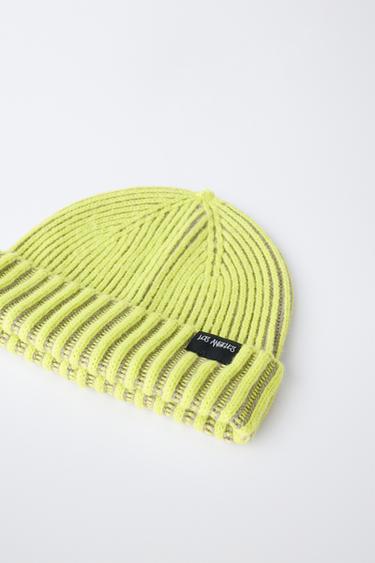 KNIT BEANIE WITH LABEL — Lime green 2