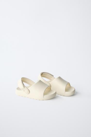 CLAQUETTES EN CAOUTCHOUC - Blanc écru de Zara - Image 1