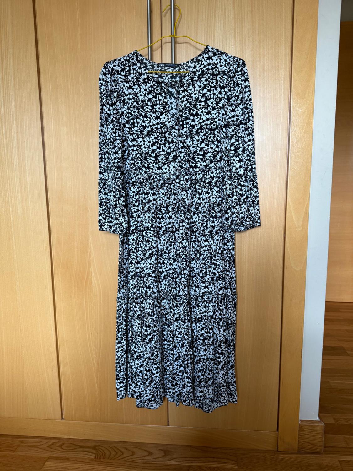 PRINTED MIDI DRESS
