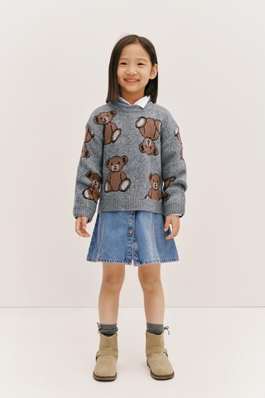 ÁO LEN DỆT KIM HỌA TIẾT GẤU - Màu ghi xám từ Zara