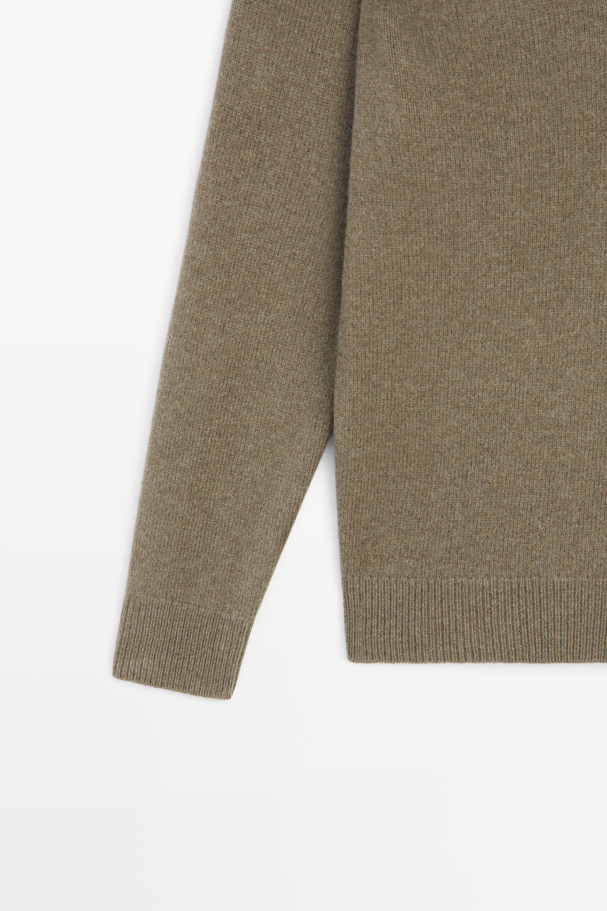 Pull en maille col cheminée 100 % laine