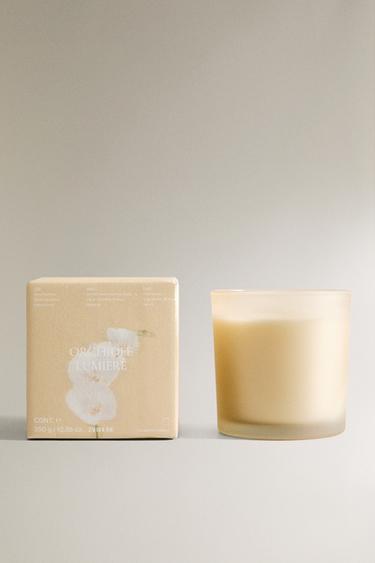 (350 G) ORCHIDÉE LUMIÈRE SCENTED CANDLE - Purple by Zara