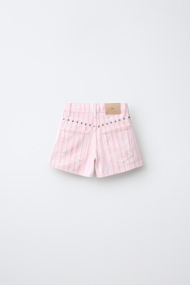 BERMUDA DENIM RAYAS TACHAS - Rosa / Blanco de Zara