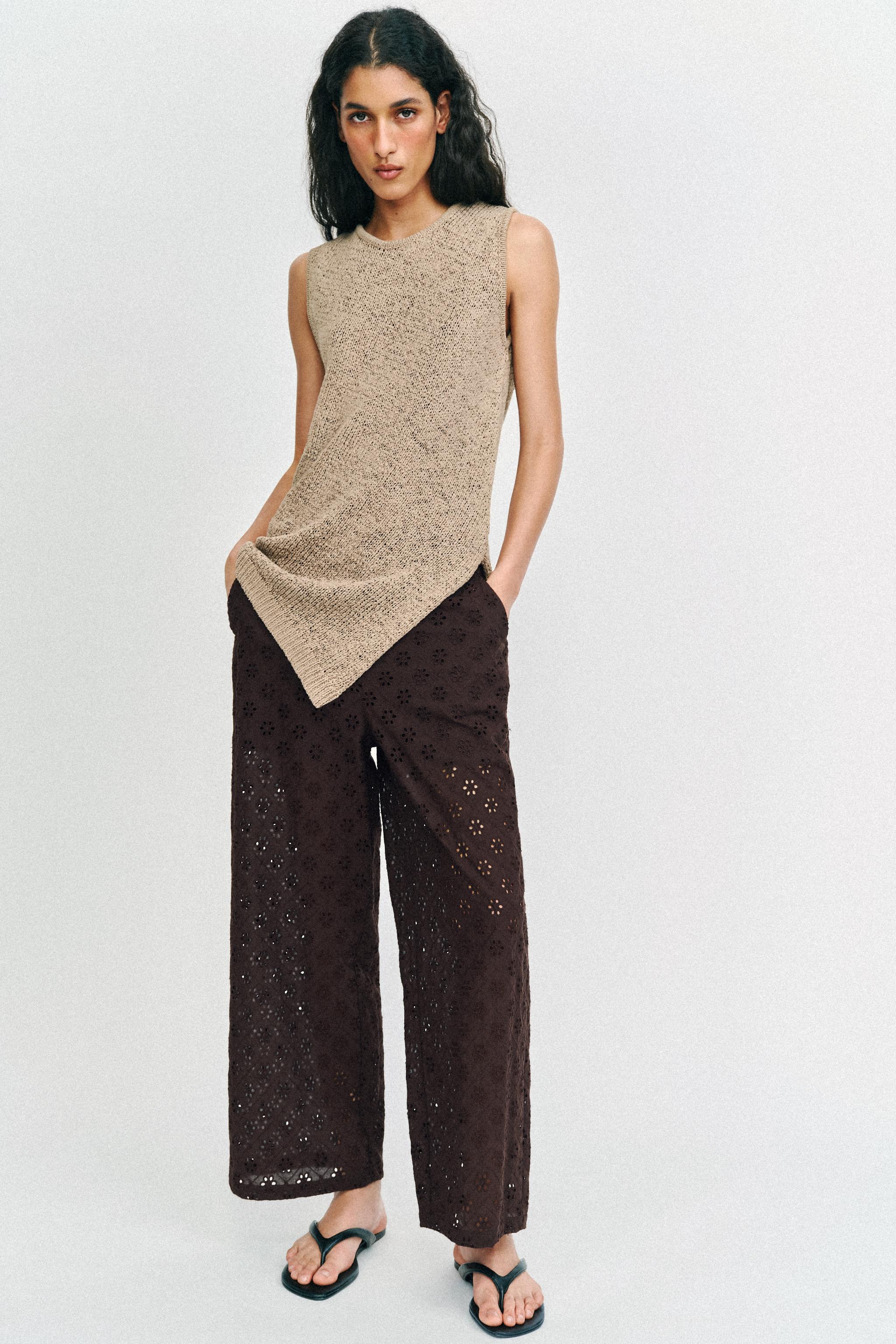 FİSTO İŞLEMELİ CULOTTE PANTOLON