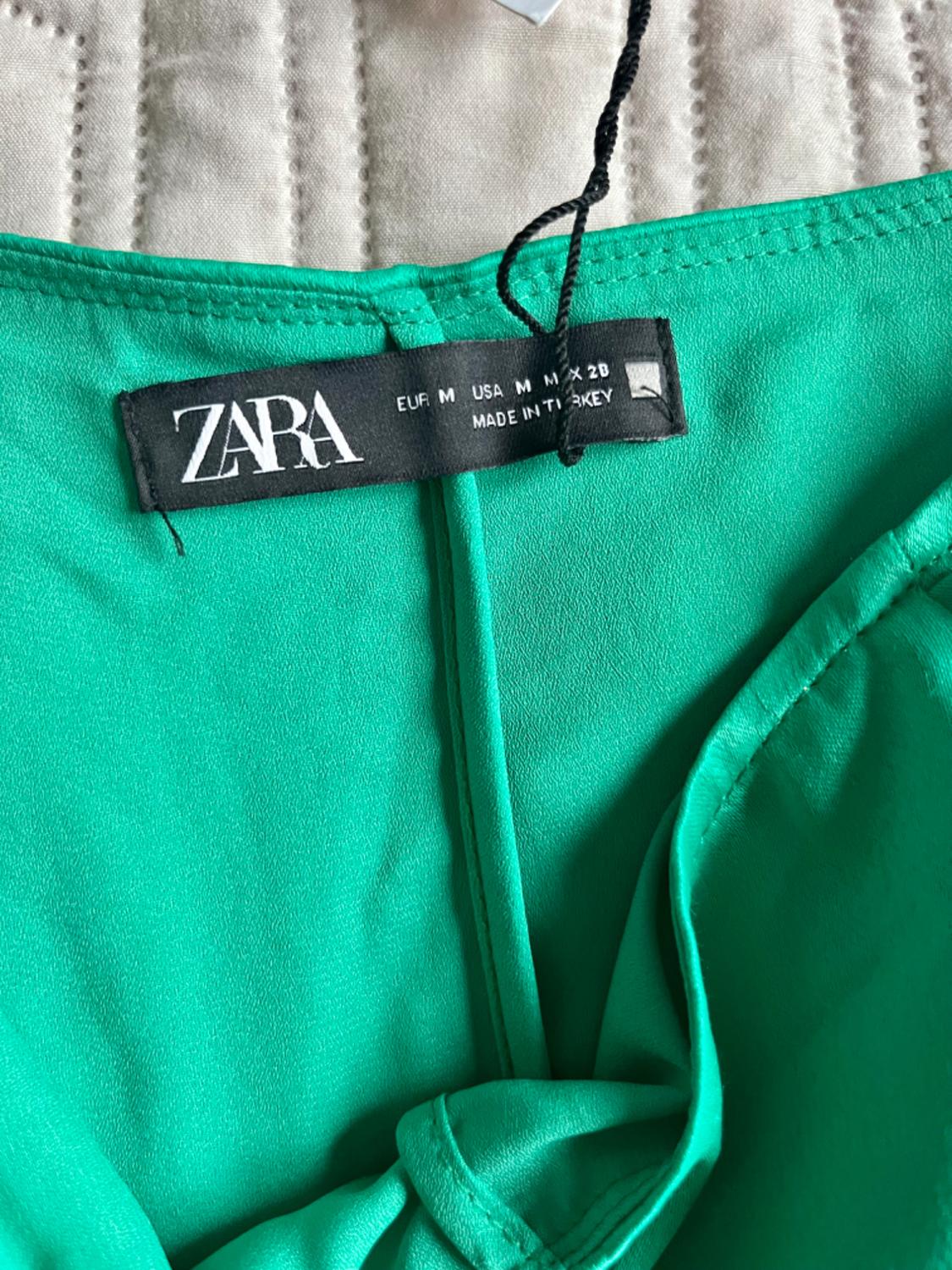 SATIN SKORT WITH BUTTONS - Image 3