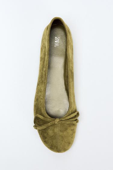 SUEDE BALLERINAS WITH BOW - Green by Zara