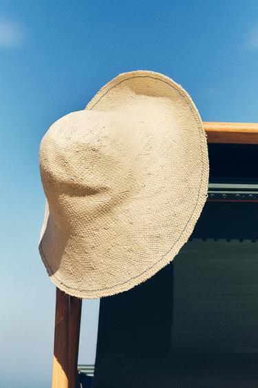 Imagen de producto - Beige claro de Zara