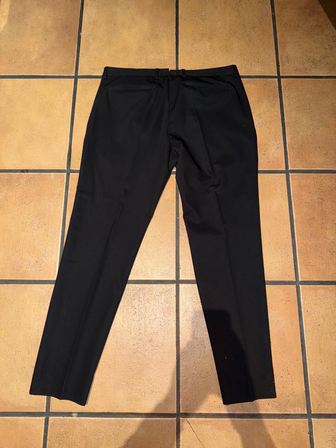 PANTALÓN NEGRO DE TRAJE - Image 2