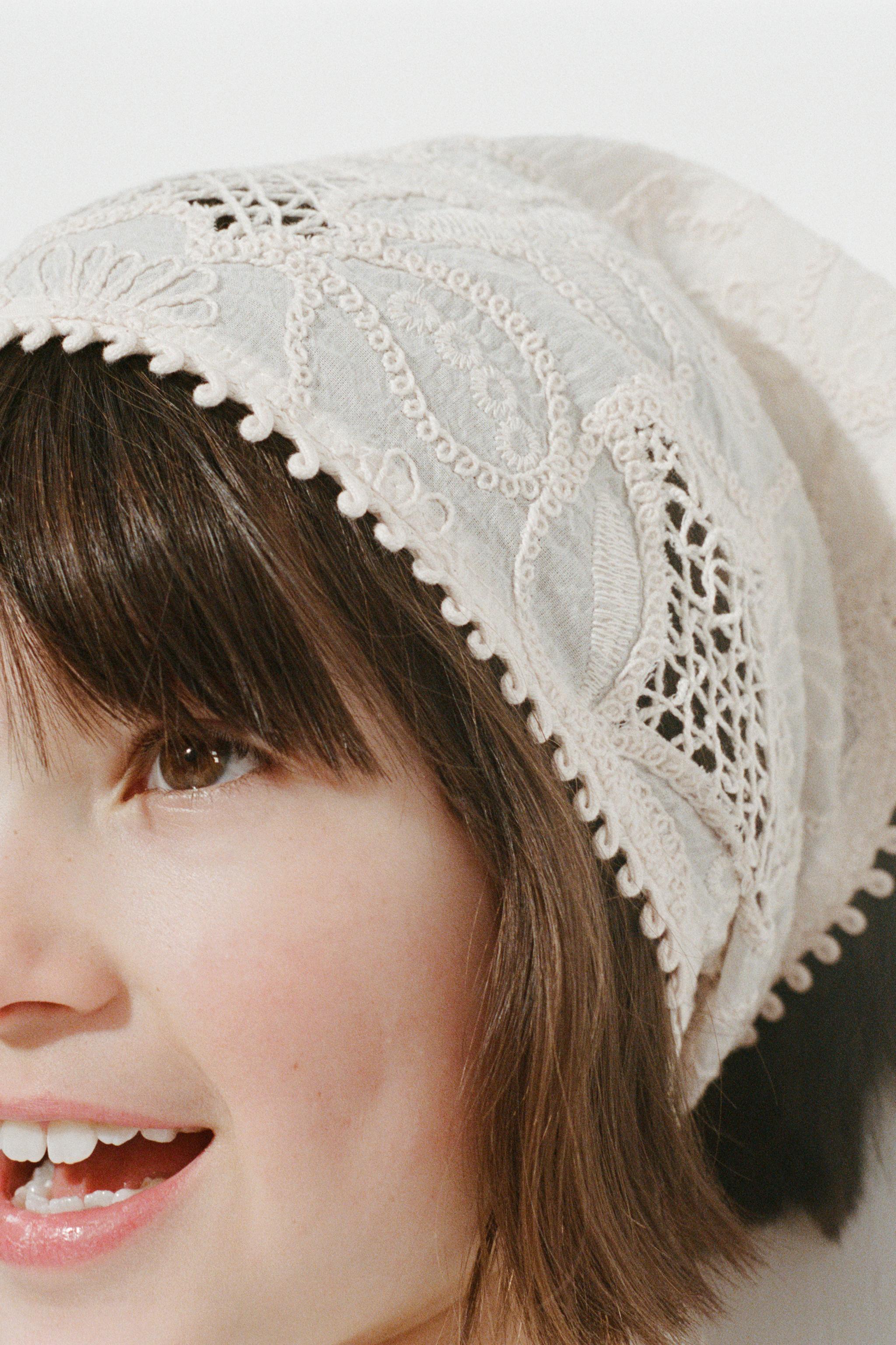 PERFORATED BUTTERFLY BELT BANDANA