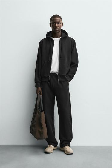 REGULAR FIT JOGGER TROUSERS - Black by Zara