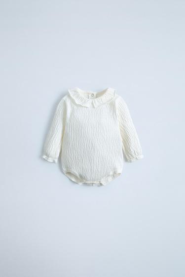 BODY TEXTURA VOLANTE - Crudo de Zara
