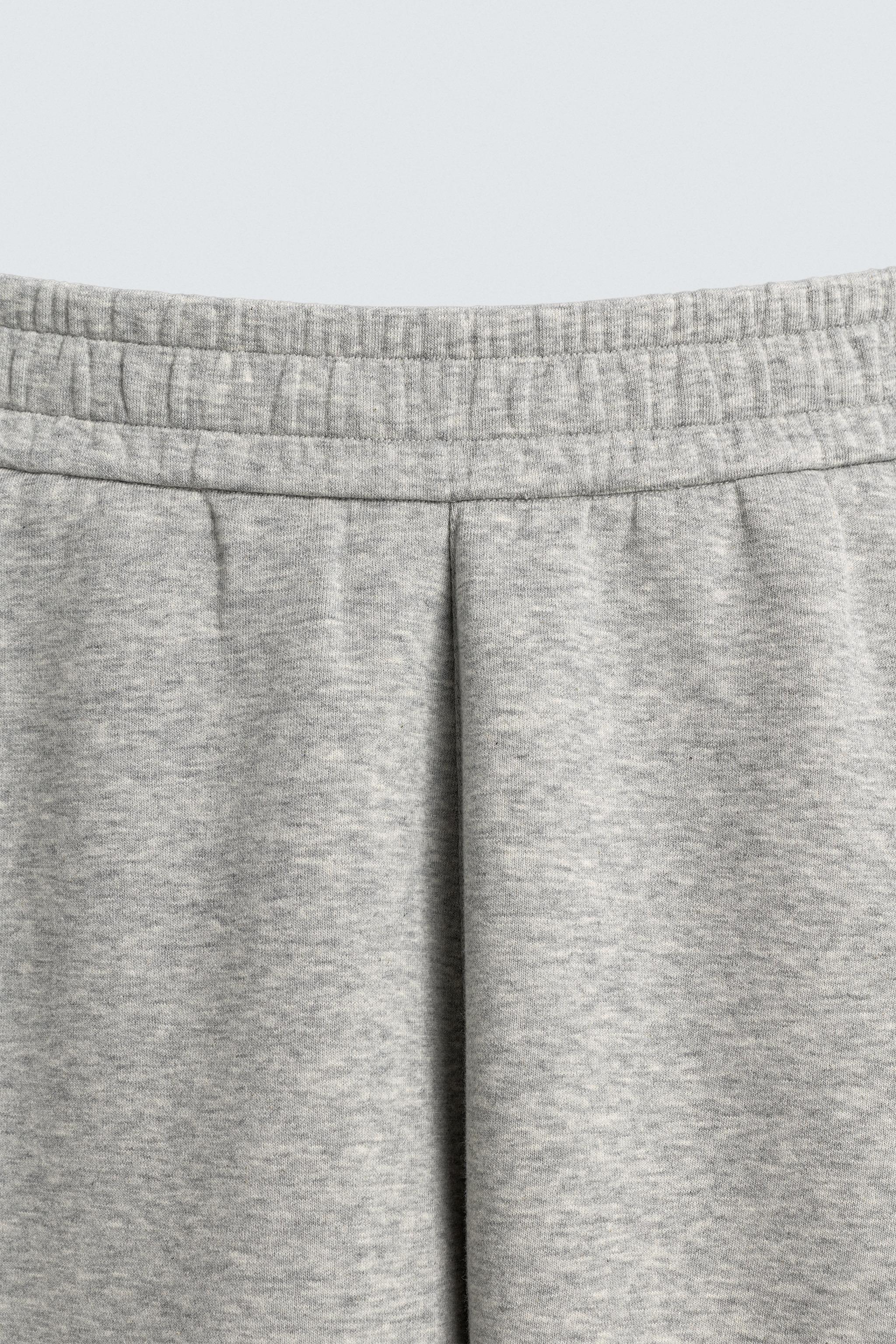 SEAMED JOGGING PANTS